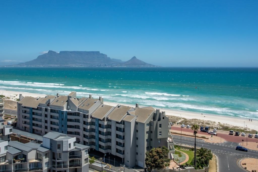 2 Bedroom Property for Sale in Bloubergrant Western Cape